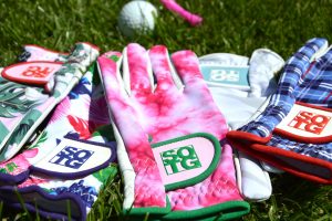 Musterübersicht Golfhandschuhe für Damen aus Cabretta-Leder